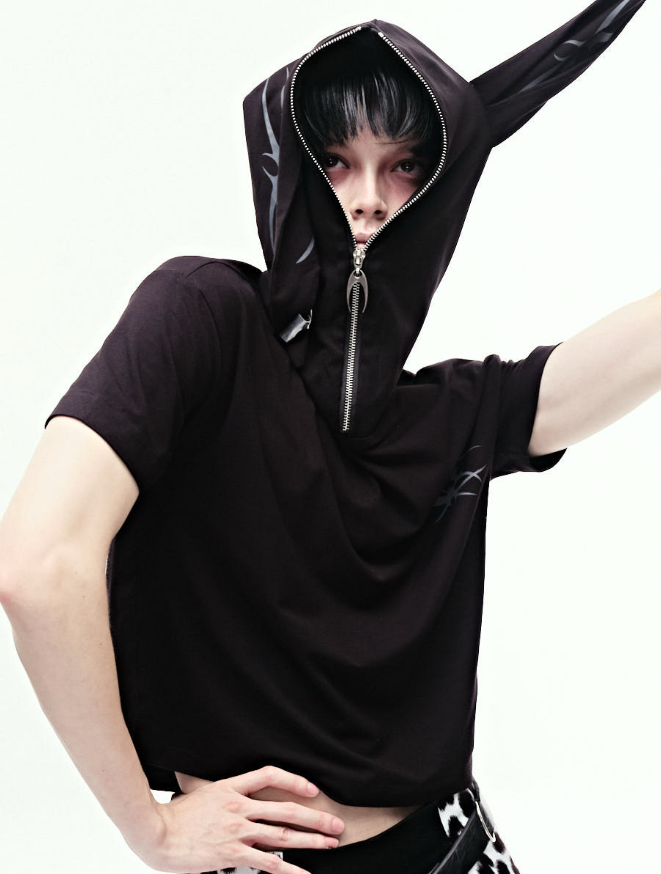 EPL RABBIT BLACK TEE