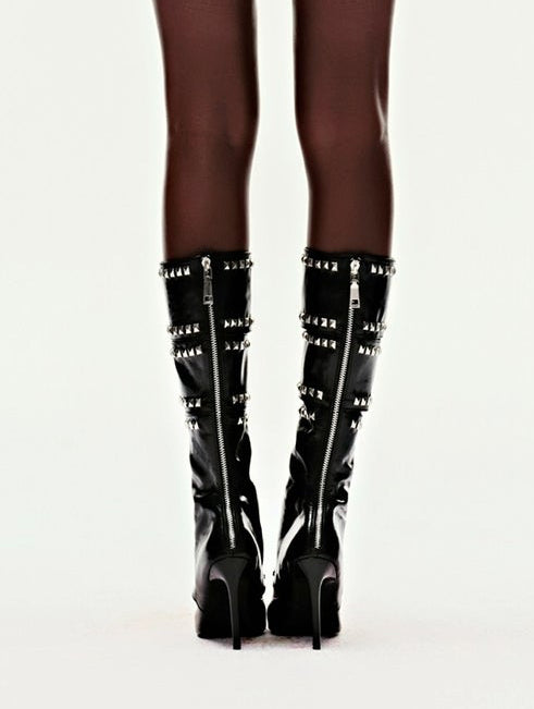 COZY KNIGHT STUDDED LEATHER HIGH HEELS