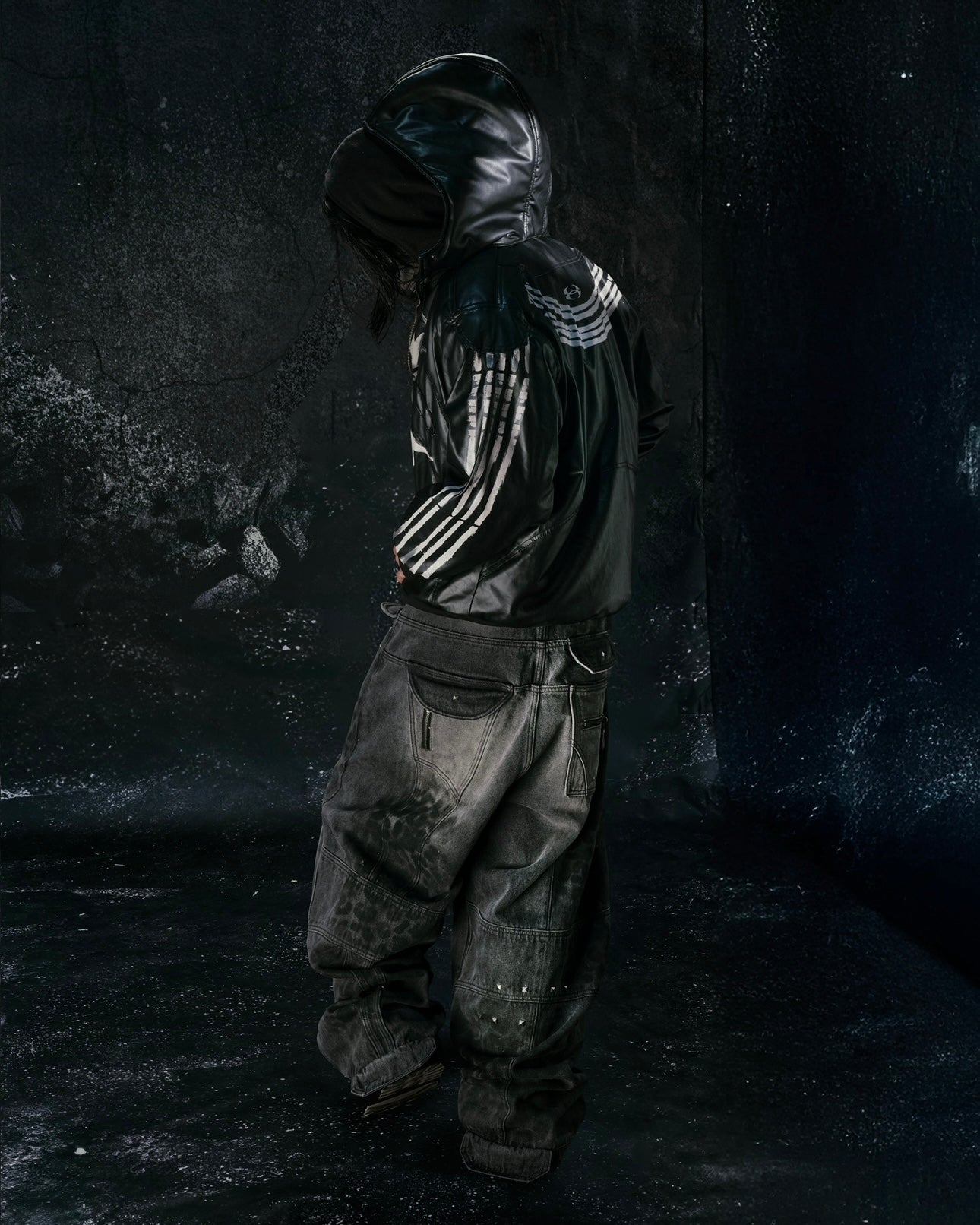 "25 LEOPARD" WAXED GREY BAGGY JEANS