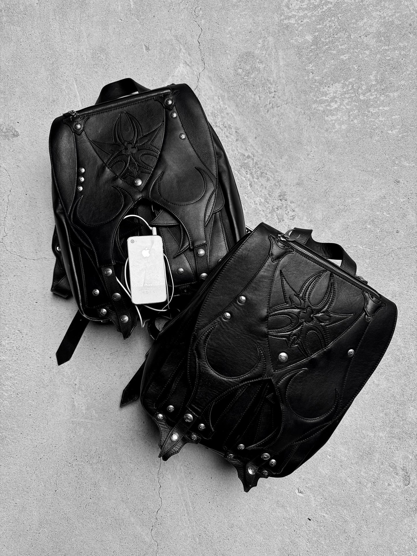 MORE CHAOS REAL LEATHER BACKPACK
