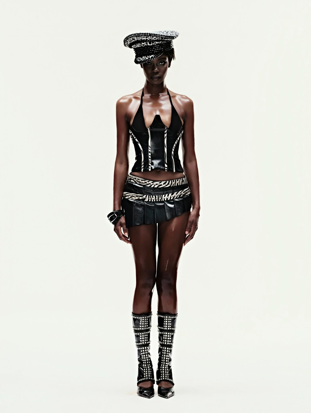 EPL CUT TO KILL LEATHER SET