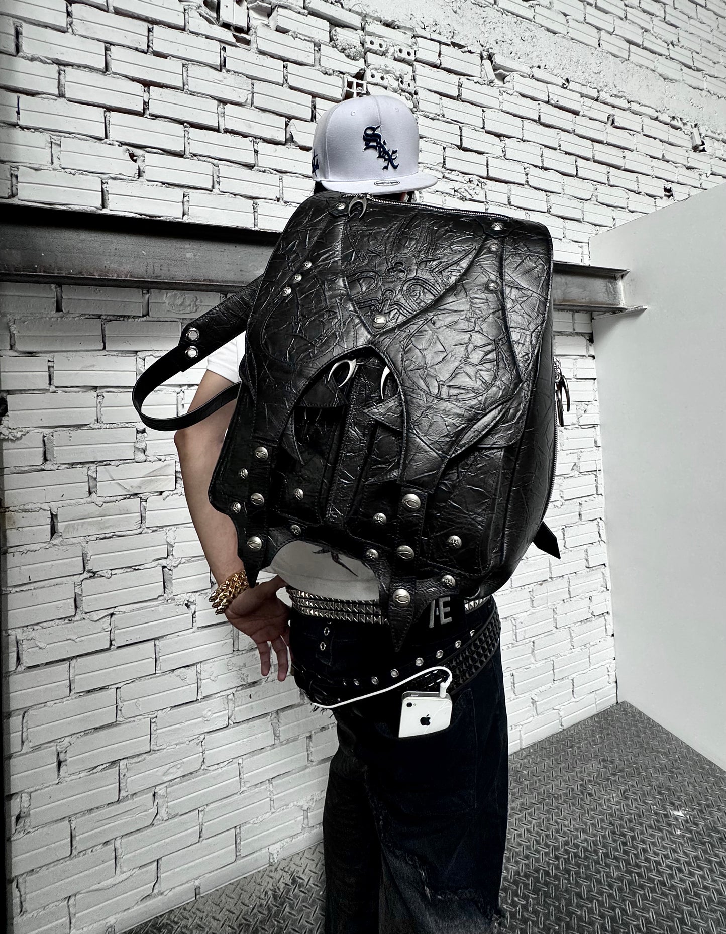 MORE CHAOS REAL LEATHER BACKPACK
