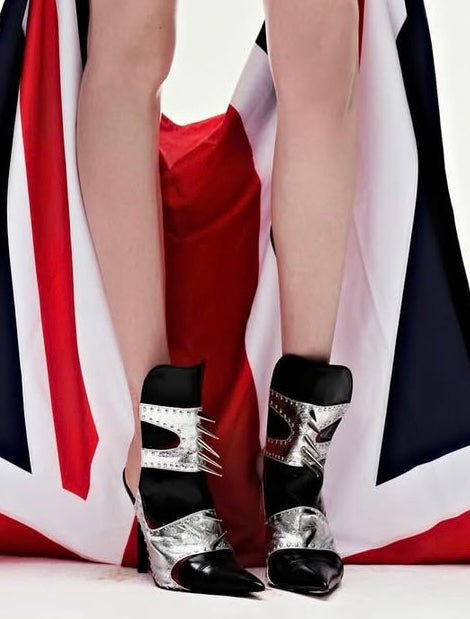 COZY KNIGHT C*CK HEELS