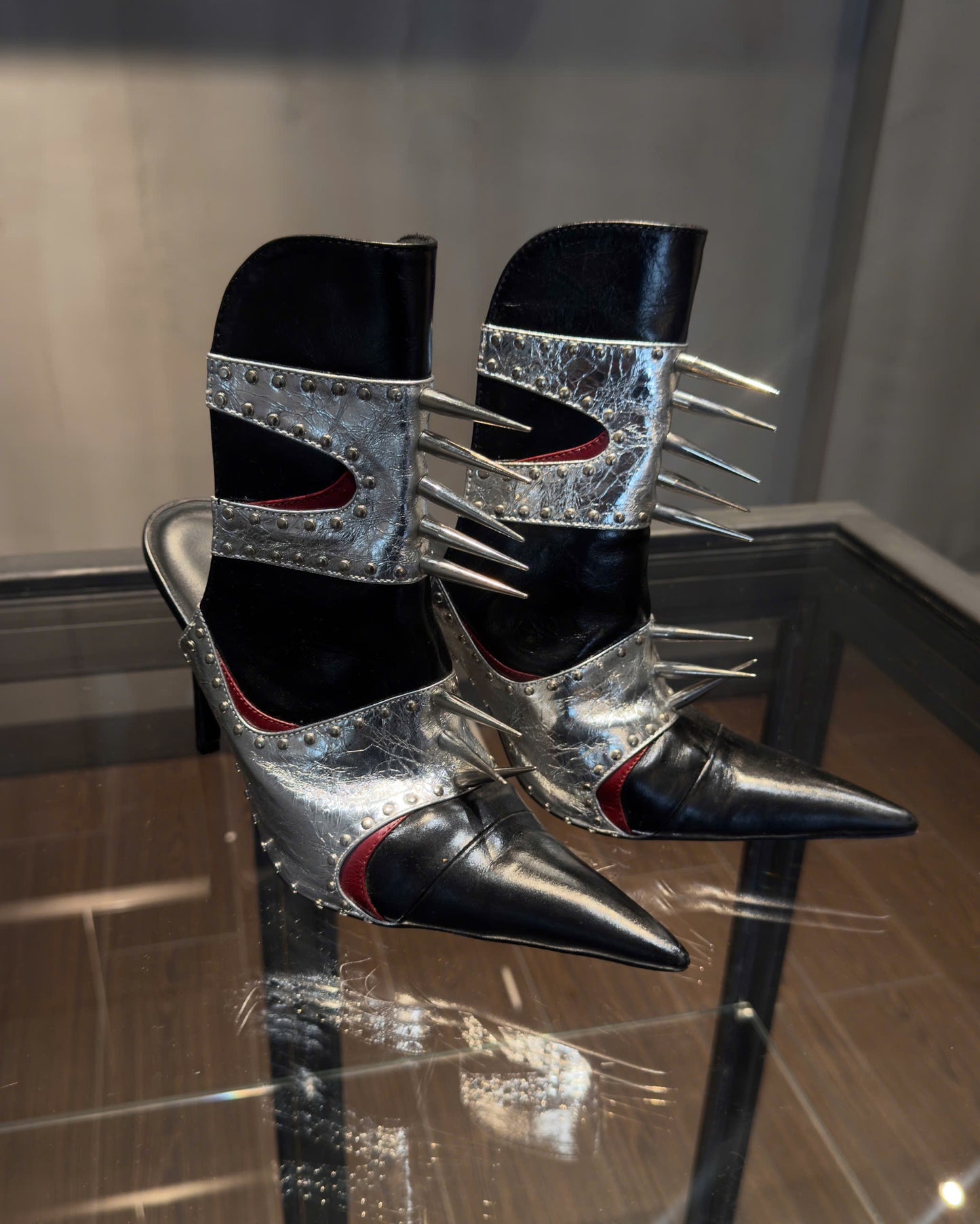 COZY KNIGHT C*CK HEELS