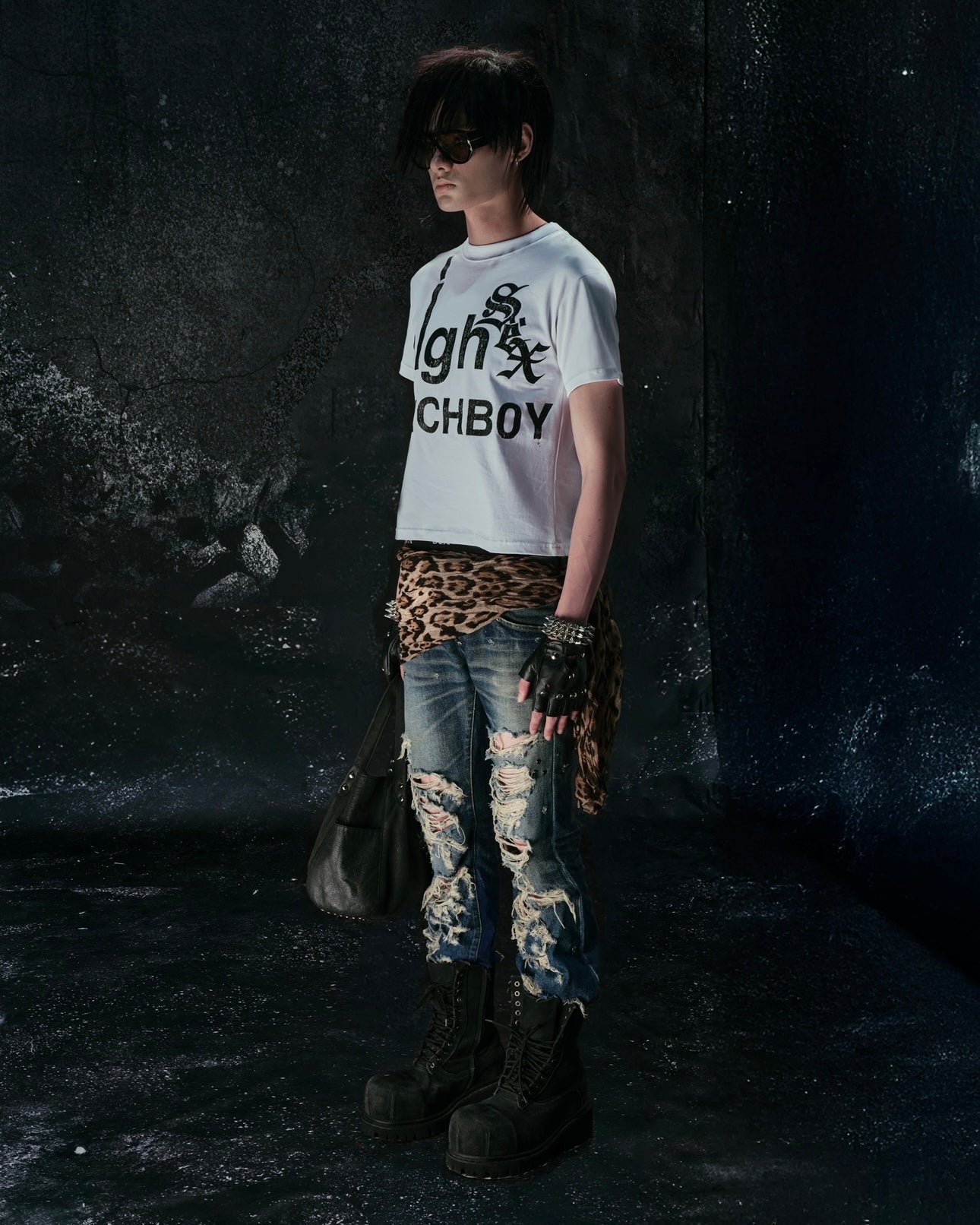 "BBY TECHB0Y" T SHIRT