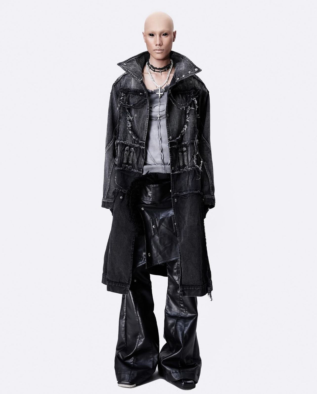 005 CHAOS DREAM DENIM TRENCH COAT