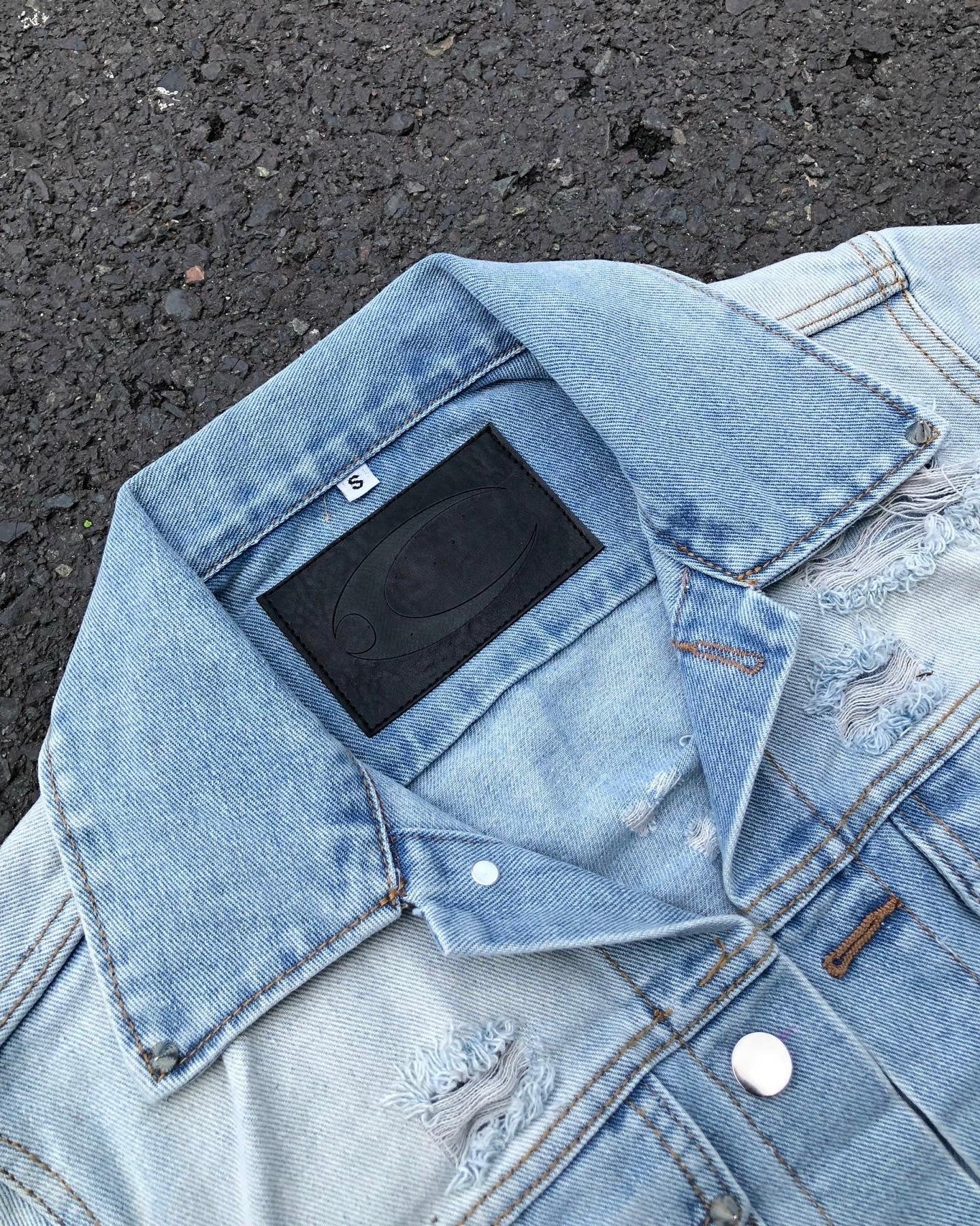 "CZ DISTRESSED" DENIM JACKET